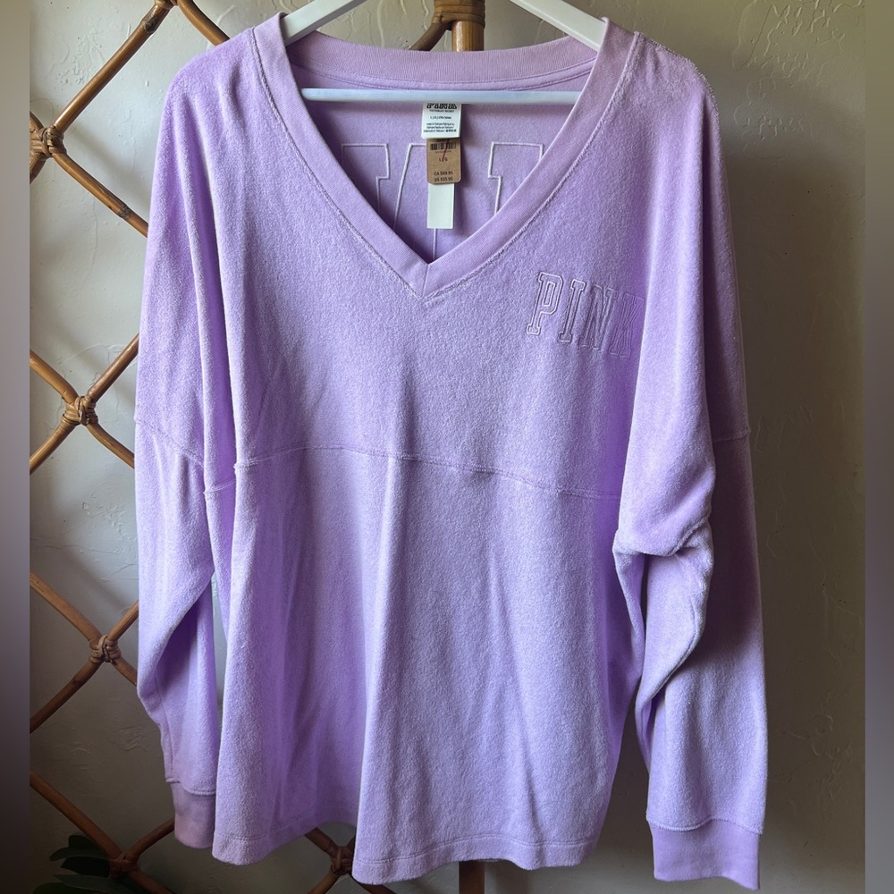 NWT Lilac PINK V neck pullover